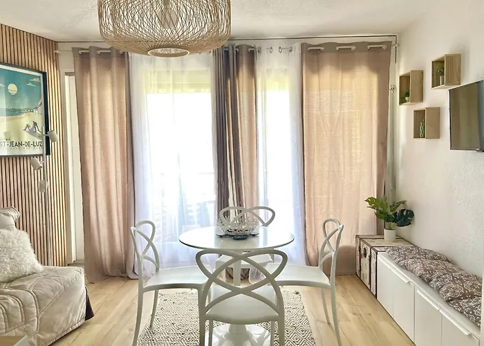 Appartement Caporizon-baillenia-t1 Vue Montagne - Piscine St Jean De Luz